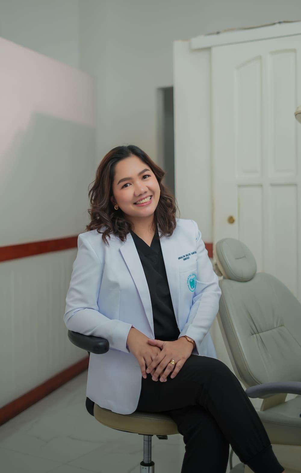 Portrait of Dr. Joshualyn Delos Santos