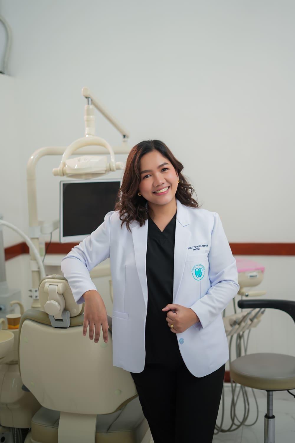 Portrait of Dr. Joshualyn Delos Santos